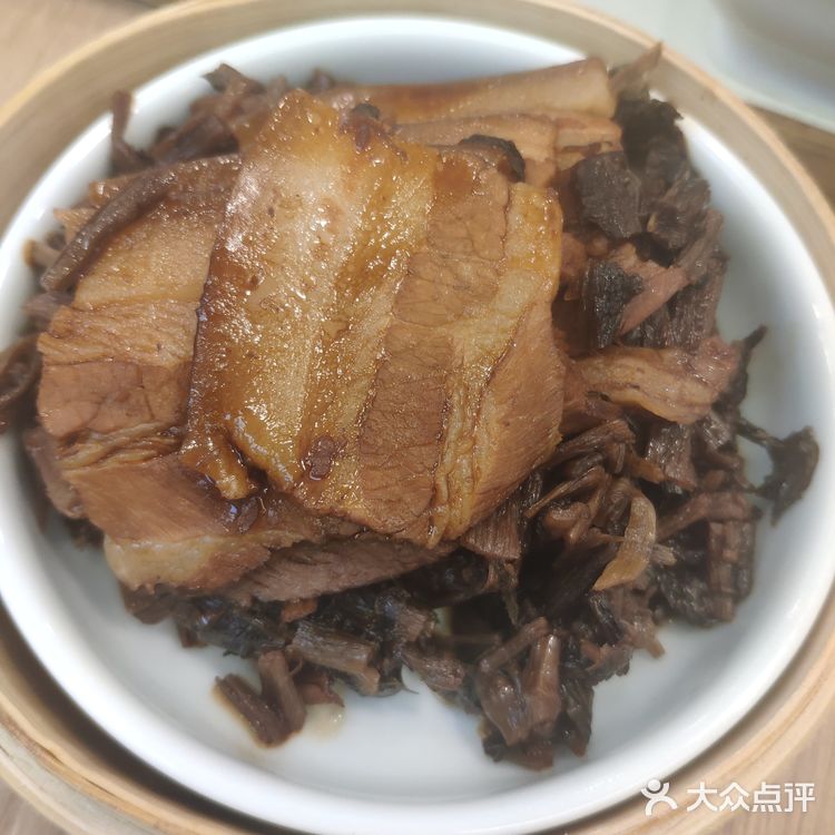 前面的人选的有点慢，我反正是选了我爱吃的梅干菜扣肉