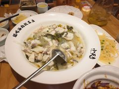-小天府酸菜鱼(西四路店)
