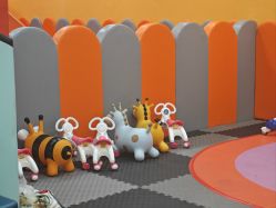 -宝贝渡口儿童游乐园(华南安盛店)