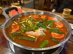 -亮欢寨酸汤鱼(沙冲路店)