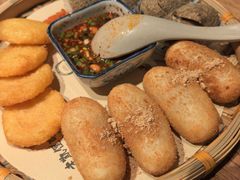 -老凯俚酸汤鱼(鸿通城店)