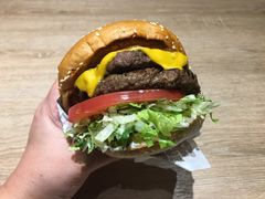 -The Habit Burger Grill 哈比特汉堡(爱琴海店)
