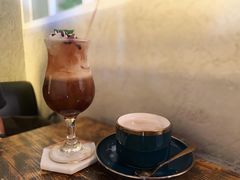 -layback cafe & bar