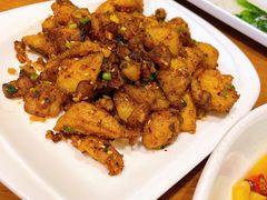 渣渣土豆-三猫黑鱼花(南大店)
