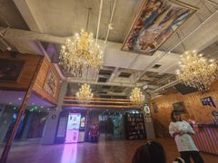-明日世界密室轰趴·剧本桌游·箭馆团建(国贸店)