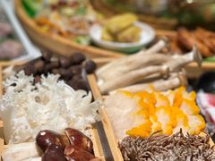 -椰小鸡·琼州糟粕醋·火锅(美兰缤纷城店)