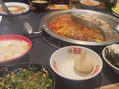 -沸炉重庆老火锅(军事博物馆店)