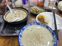 -雪琴面馆富安特色鱼汤面(城中花园店)