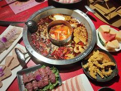 -谭鸭血老火锅(万象九宜城店)