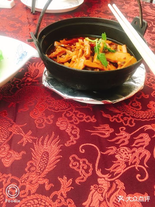 成都龙之梦大酒店-龙悦中餐厅烟笋烧牛腩图片