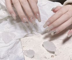 -悦指间美甲美睫