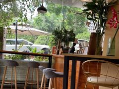 -悠然咖啡(高坪阳春路店)