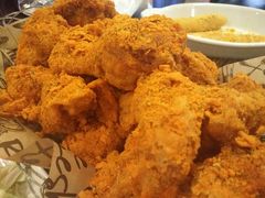 -BHC炸鸡(明洞总店)