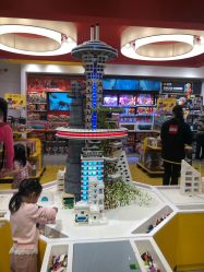 -乐高品牌旗舰店(人民广场店)