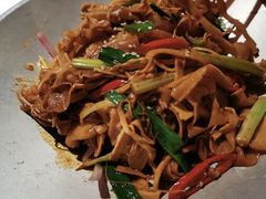 -荷塘秋月·本帮江浙菜(国权路店)