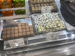 -VENCHI 闻绮(上海佛罗伦萨小镇店)