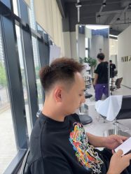 -DK SALON连锁专业烫染接发店