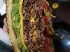 -The Habit Burger Grill 哈比特汉堡(爱琴海店)