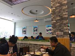 大堂-清真永恒华威肉饼(潘家园店)