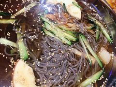 朝鲜大冷面-马路牙子地桌烤肉(工体店)