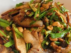 -老鼎万春卤菜(五代传承创始老店)