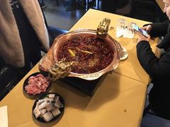 -江湖餐厅–重庆九宫格老火锅