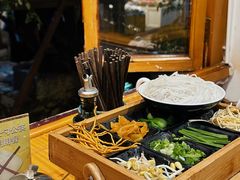 -勺子米线·云南传统小吃市集(四方街店)