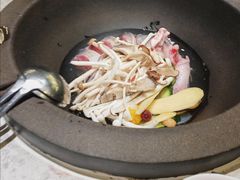 -鲜潭蒸汽石锅鱼(五道口购物中心店)