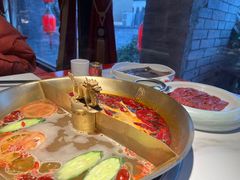 -小龙翻大江文化火锅(宽窄店)