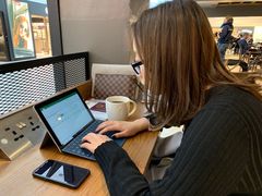 -格拉斯哥国际机场