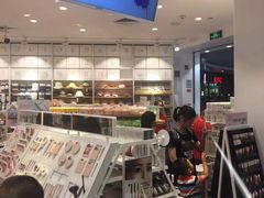 -名创优品(海珠乐峰广场店)