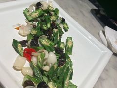 百合炒秋葵-辛香汇·现炒川菜(淮海路百盛店)
