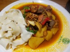 牛杂大盘鸡-塔哈尔·新疆盛宴(城西银泰店)