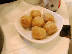 -鲜入围煮花胶鸡海鲜火锅