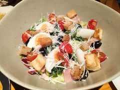 -JINNS锦时 steak&pizza(浸信会礼拜堂旧址店)