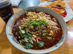 -丁丁猫重庆小面(徐州路店)