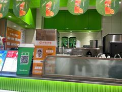 -呷哺呷哺(融创茂店)