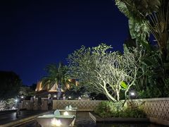 -西双版纳融创皇冠假日度假酒店