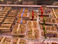 -巴黎贝甜(大宁国际商业广场店)