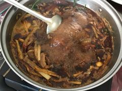-香猪美食(中心店)