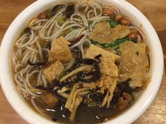 -水平有限螺蛳粉(宏达大厦店)
