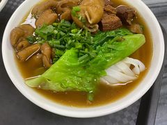 猪大肠牛腩河粉-珍珍小食店(西华路店)