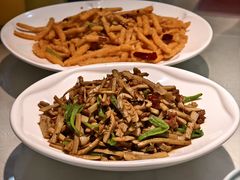 -美味故事特色餐厅(汉阳郭茨口店)