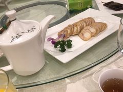 -梅龙镇酒家(南京西路总店)