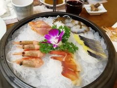 -青瓦餐厅·生鱼片·韩园烤肉(西塔店)