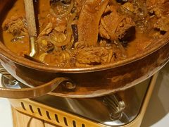 小鸡炖蘑菇-关东小磨东北菜(漕河泾印象城店)