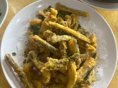 -鲤鱼塘农家山庄