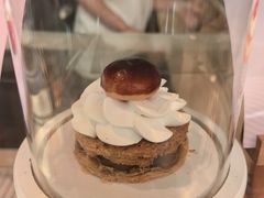 -VERIE BAKEHOUSE