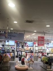 -孩子王童乐园(唐山万达广场店)