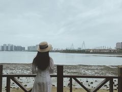 -万绿园